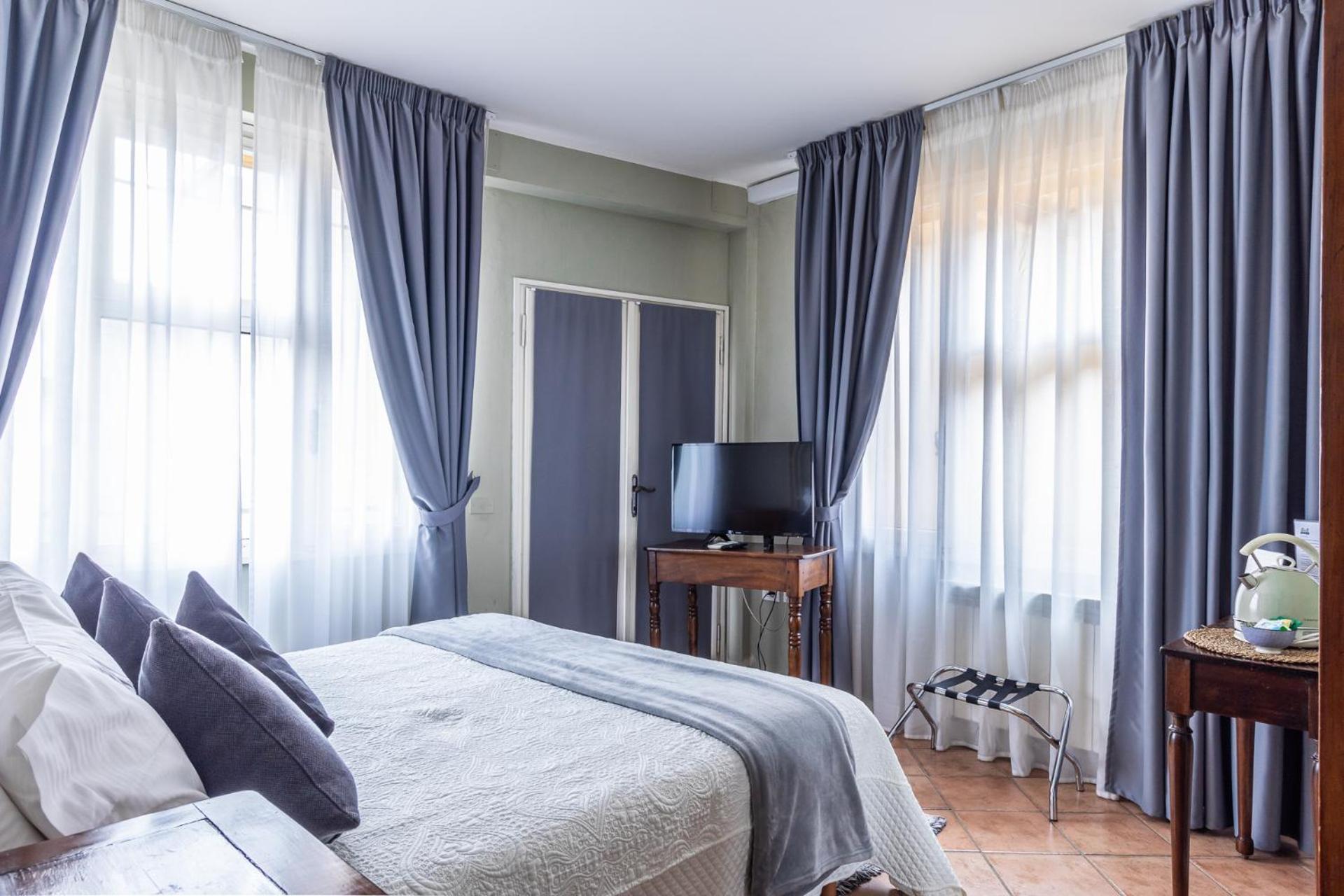 Room & Breakfast Canalino 21 Modena Bagian luar foto