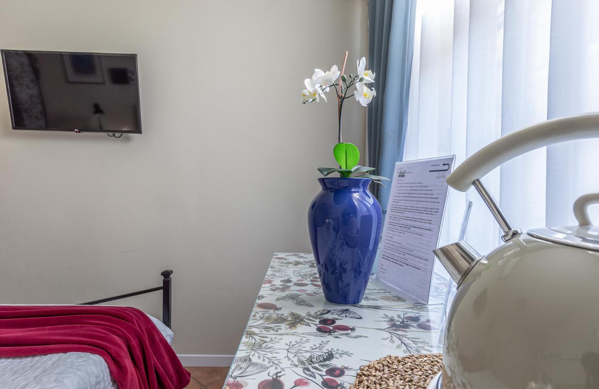 Room & Breakfast Canalino 21 Modena Bagian luar foto